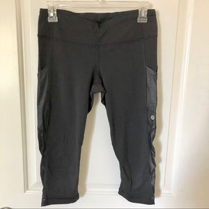 lululemon athletica crop leggings w/ side pockets